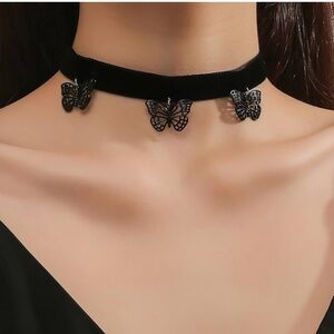 Elegant Black velvet Butterfly Choker Necklace